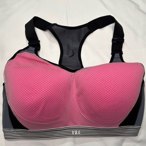 Victoria’s Secret High Impact Sports Bra, Size 36DDD